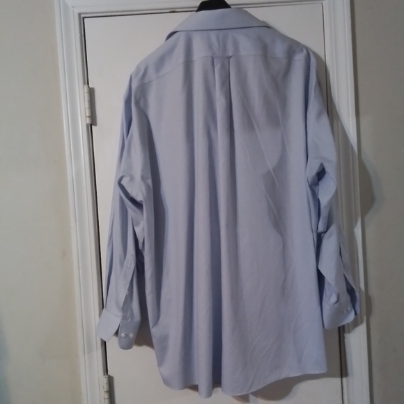 Button-down shirt - Picture 2 of 5
